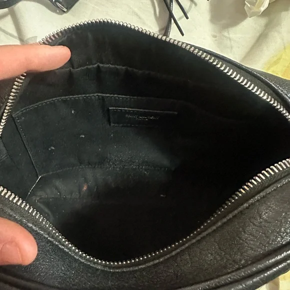 Saint Laurent Black Camera Lou Bag - Picture 13 of 14